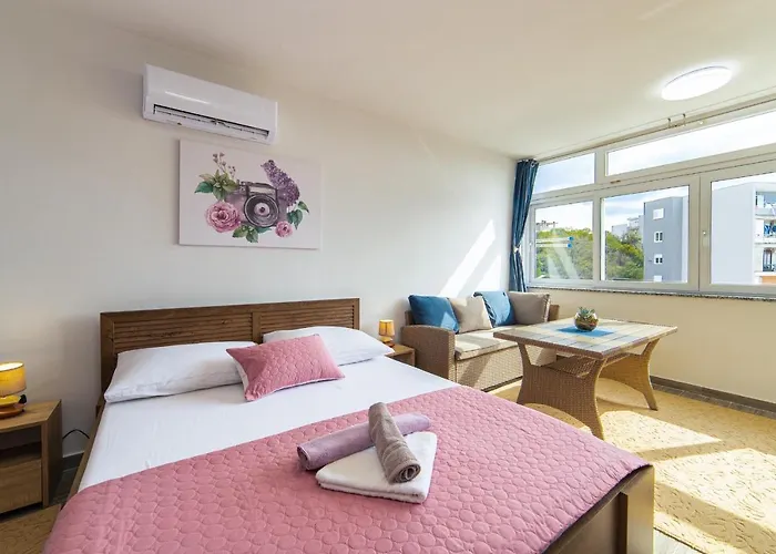 Apartment Sunrise Ploce (Dubrovnik-Neretva)
