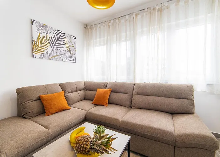 Sunrise Apartment