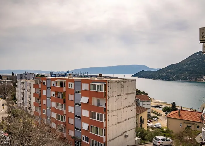 Apartment Sunrise Ploce (Dubrovnik-Neretva)